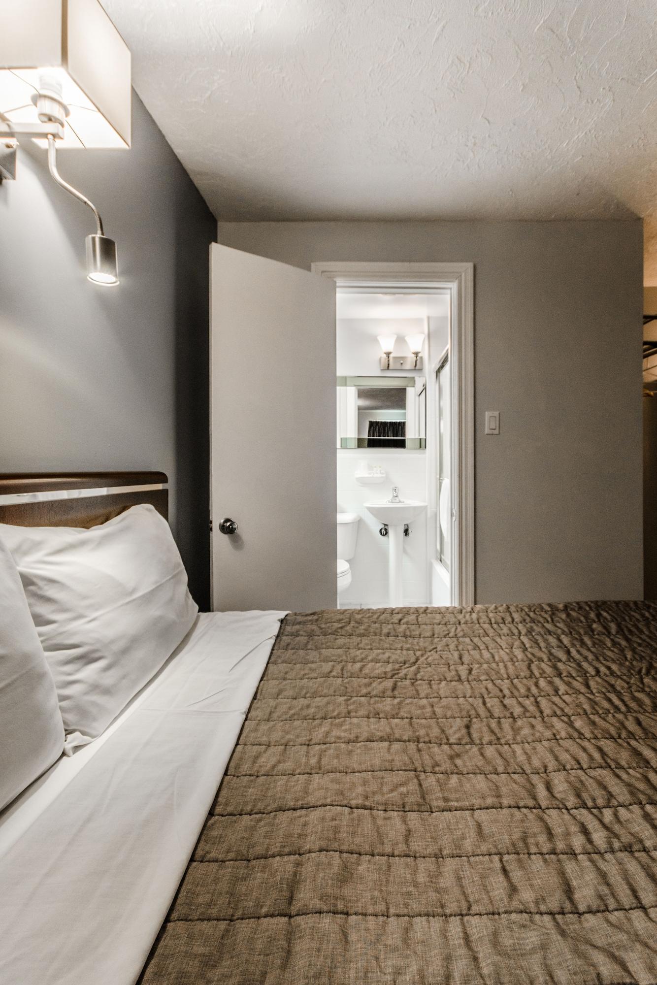 Olux Hotel-Motel-Suites Laval Dış mekan fotoğraf