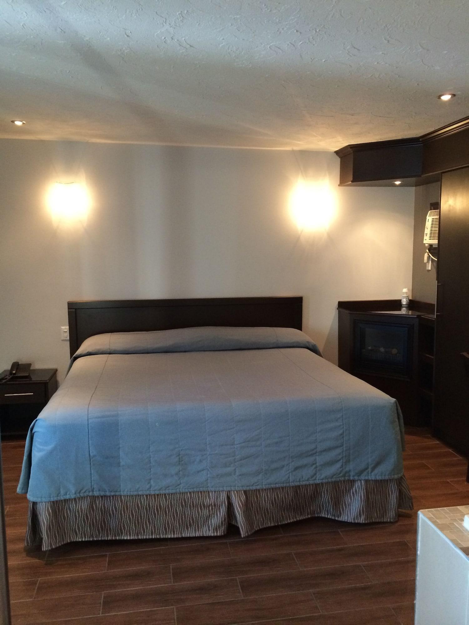 Olux Hotel-Motel-Suites Laval Dış mekan fotoğraf