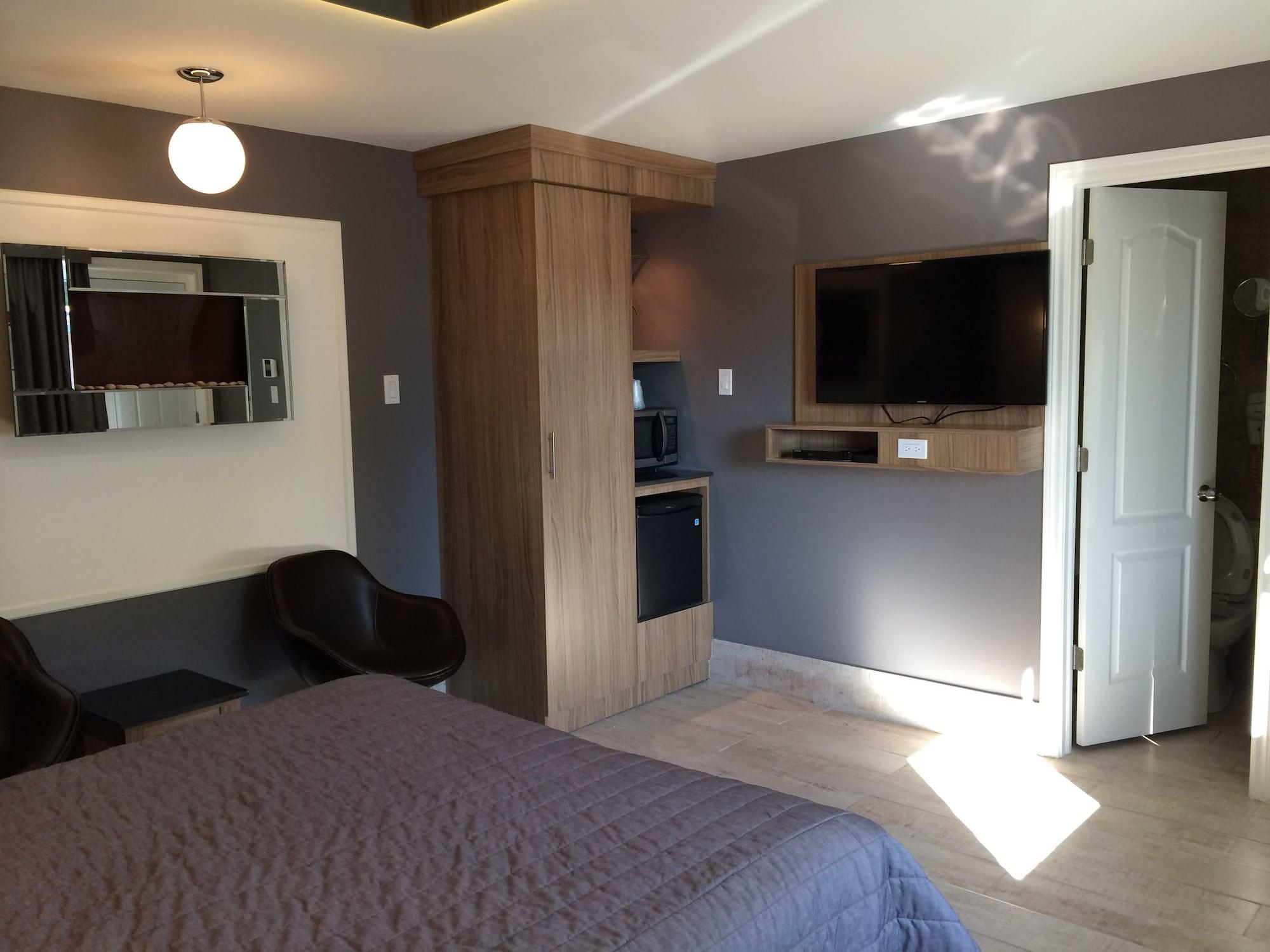 Olux Hotel-Motel-Suites Laval Dış mekan fotoğraf