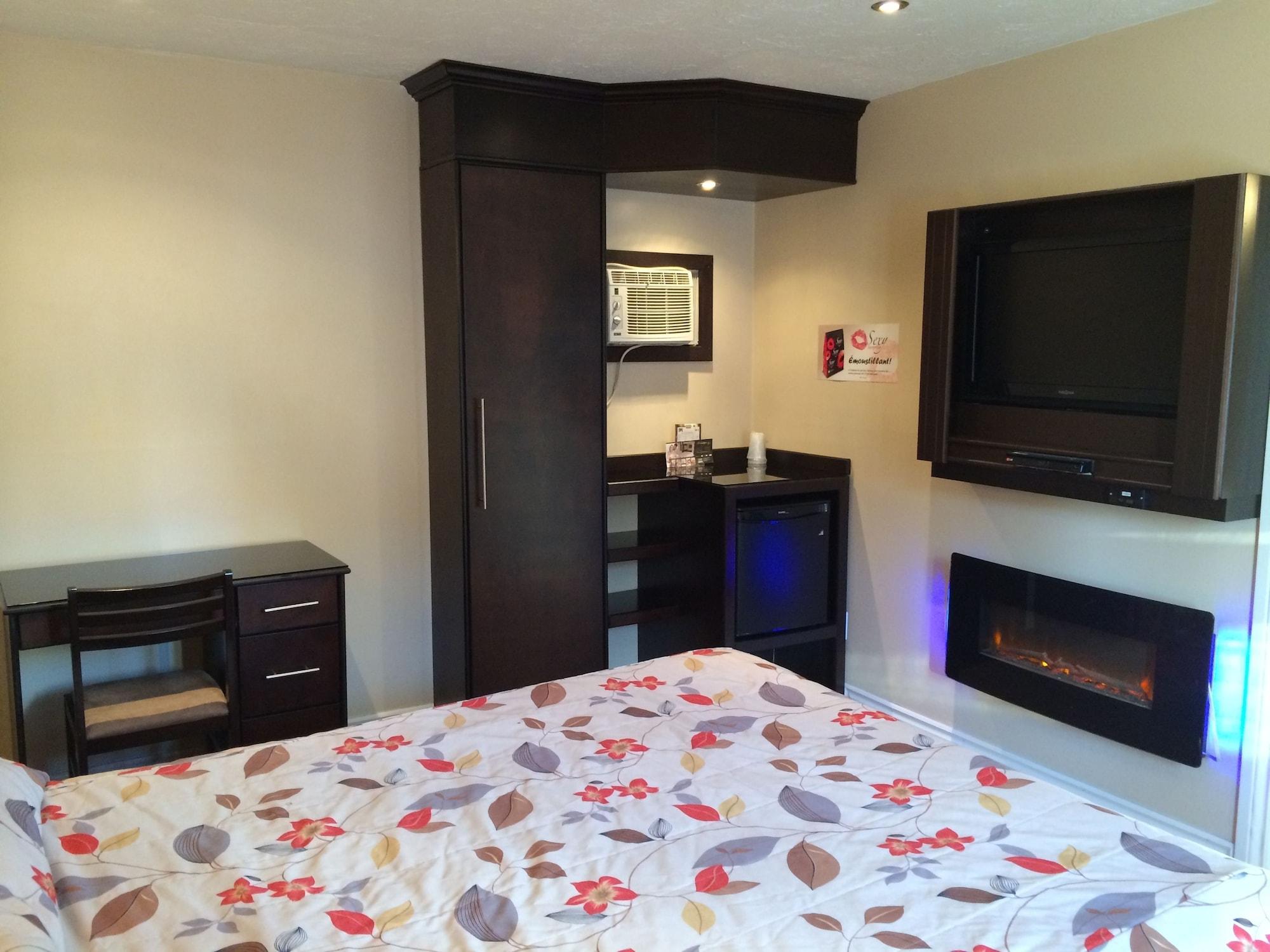 Olux Hotel-Motel-Suites Laval Dış mekan fotoğraf