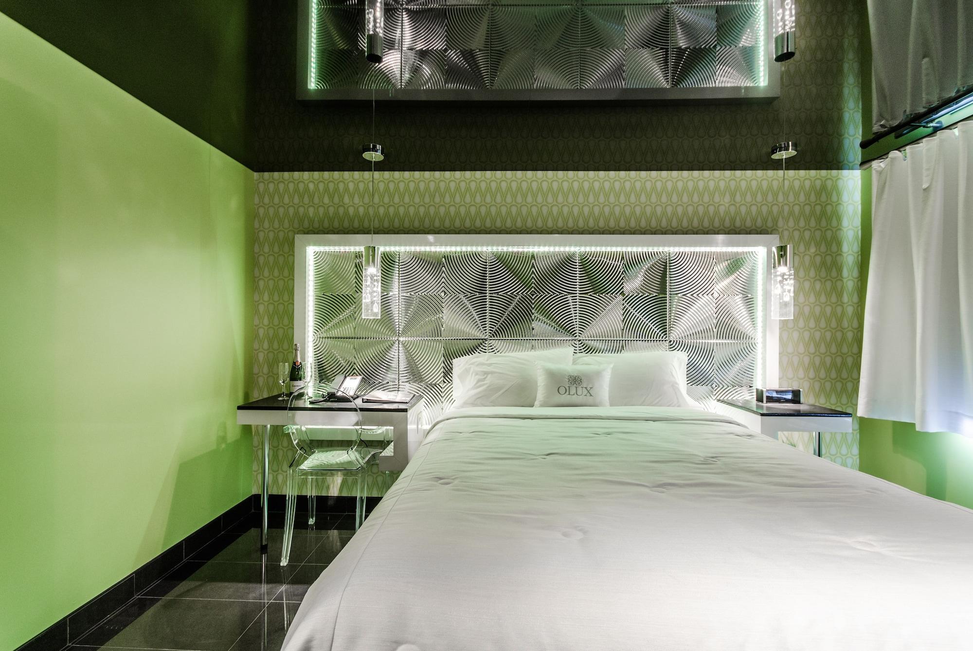 Olux Hotel-Motel-Suites Laval Dış mekan fotoğraf