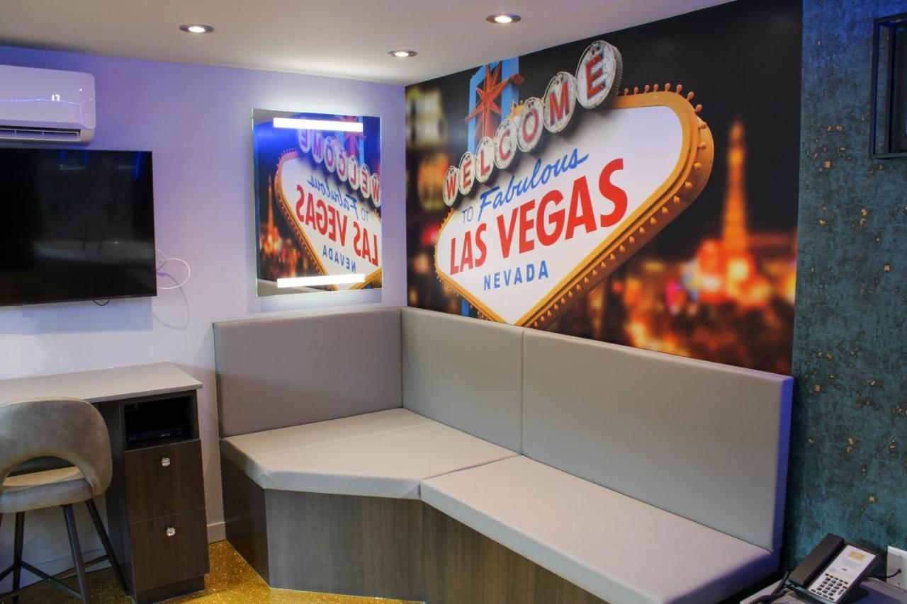 Olux Hotel-Motel-Suites Laval Dış mekan fotoğraf