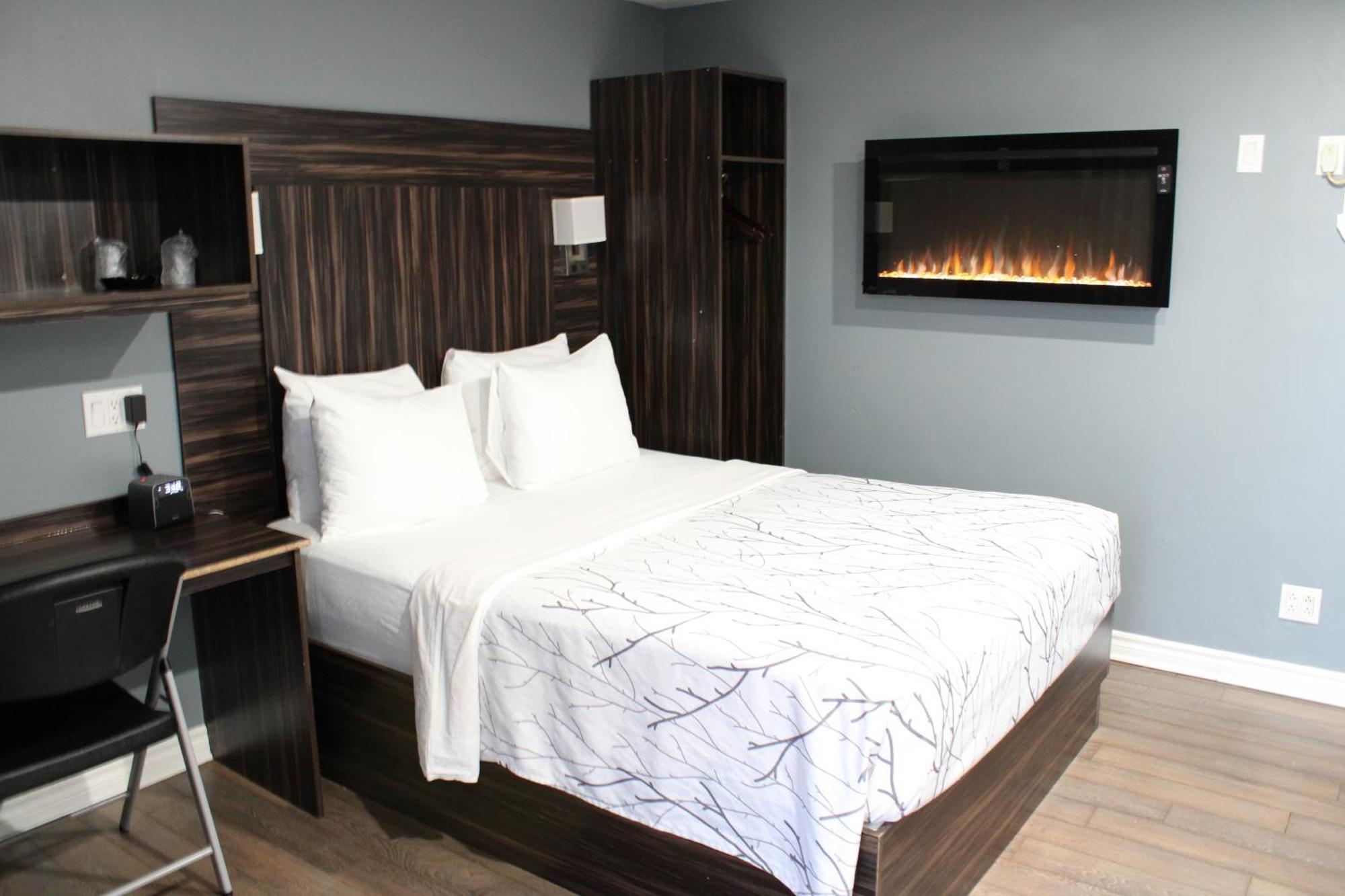 Olux Hotel-Motel-Suites Laval Dış mekan fotoğraf
